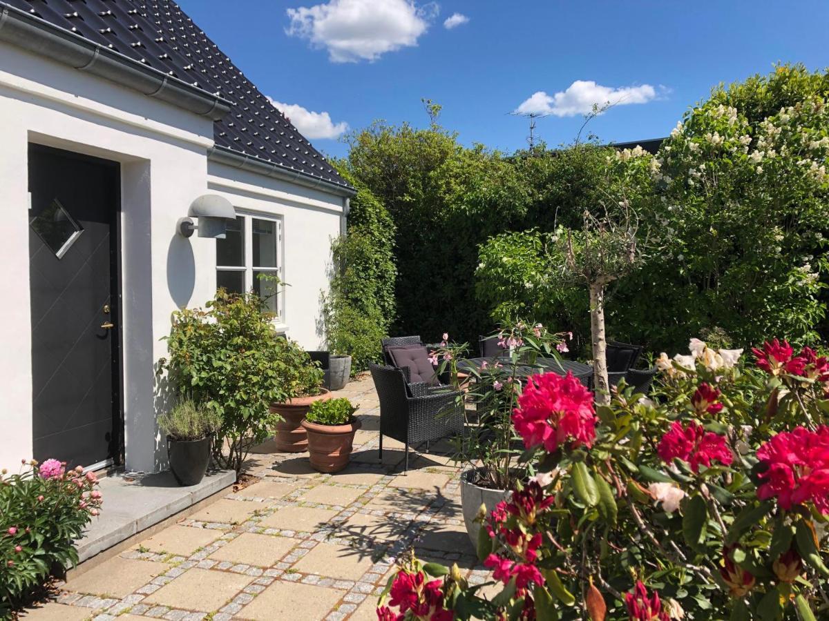 Helts B&B - Helts Guesthouse Herning Exterior foto